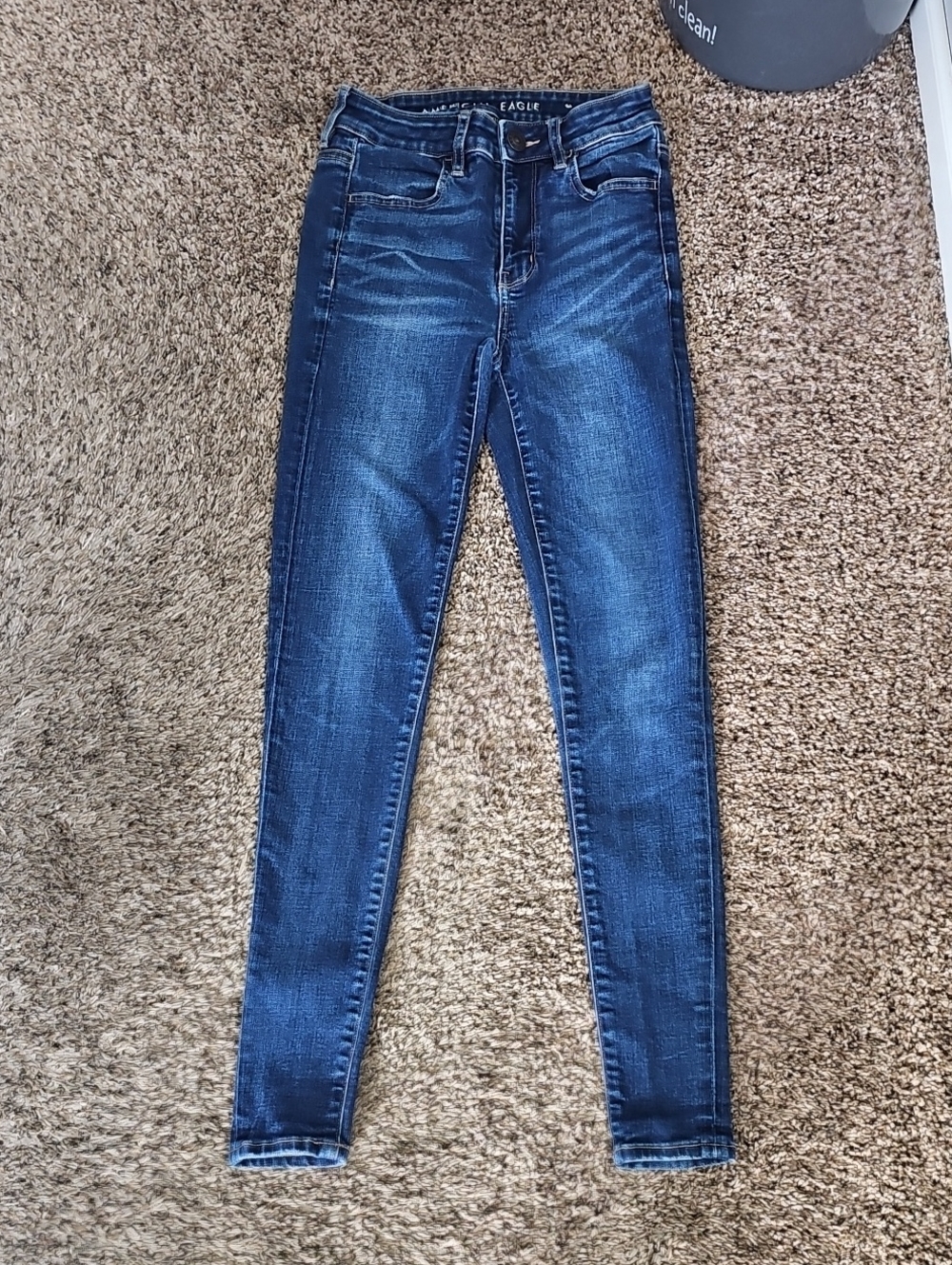 American Eagle Womens High Rise Jegging Jean!! Sz 2 Regular